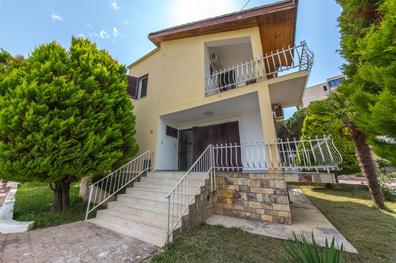 Kolaveri Resort Golem Exterior photo