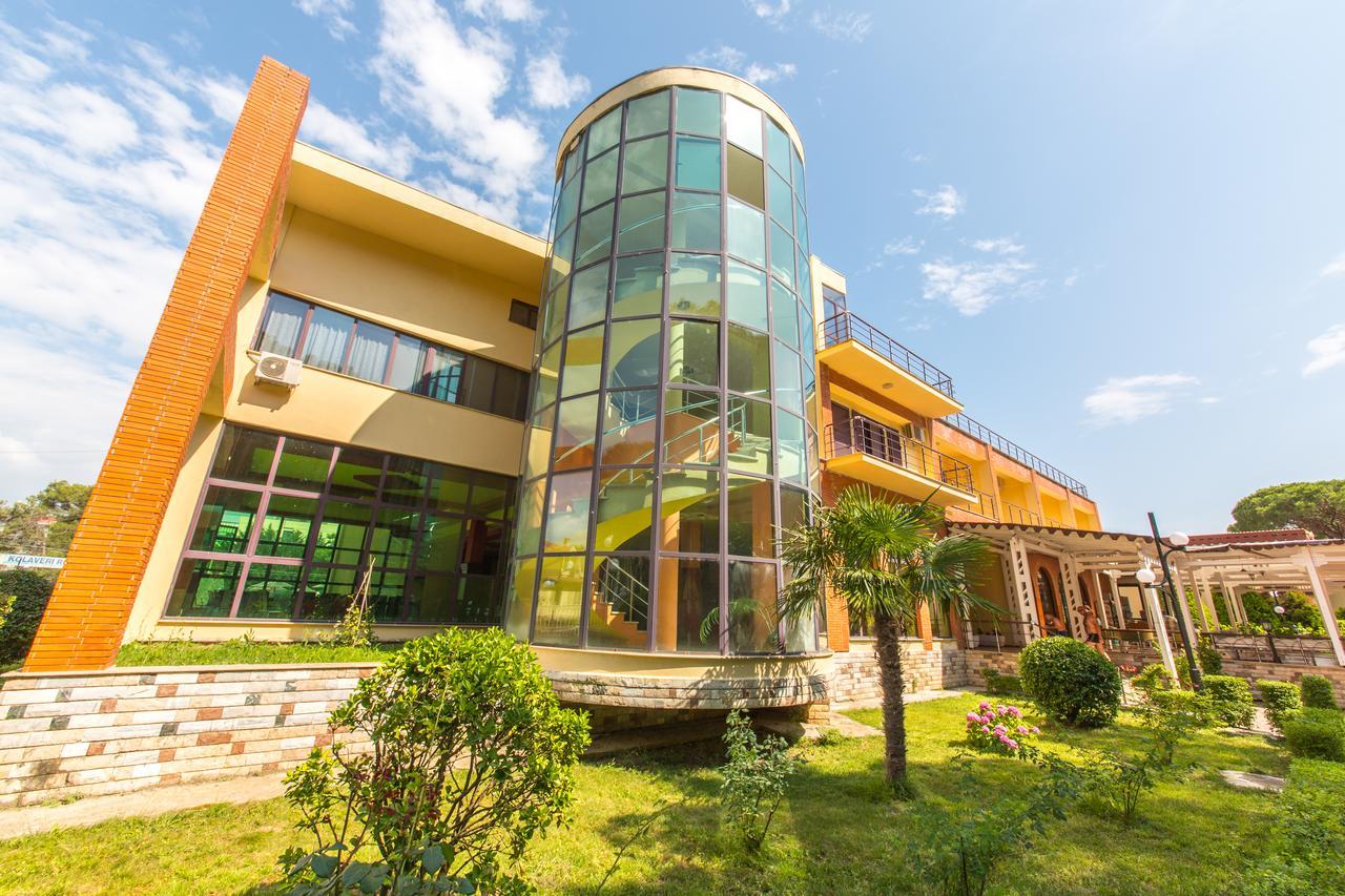 Kolaveri Resort Golem Exterior photo